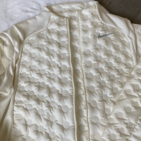 Nike Aeroloft Running Jacket - Picture 3 of 8